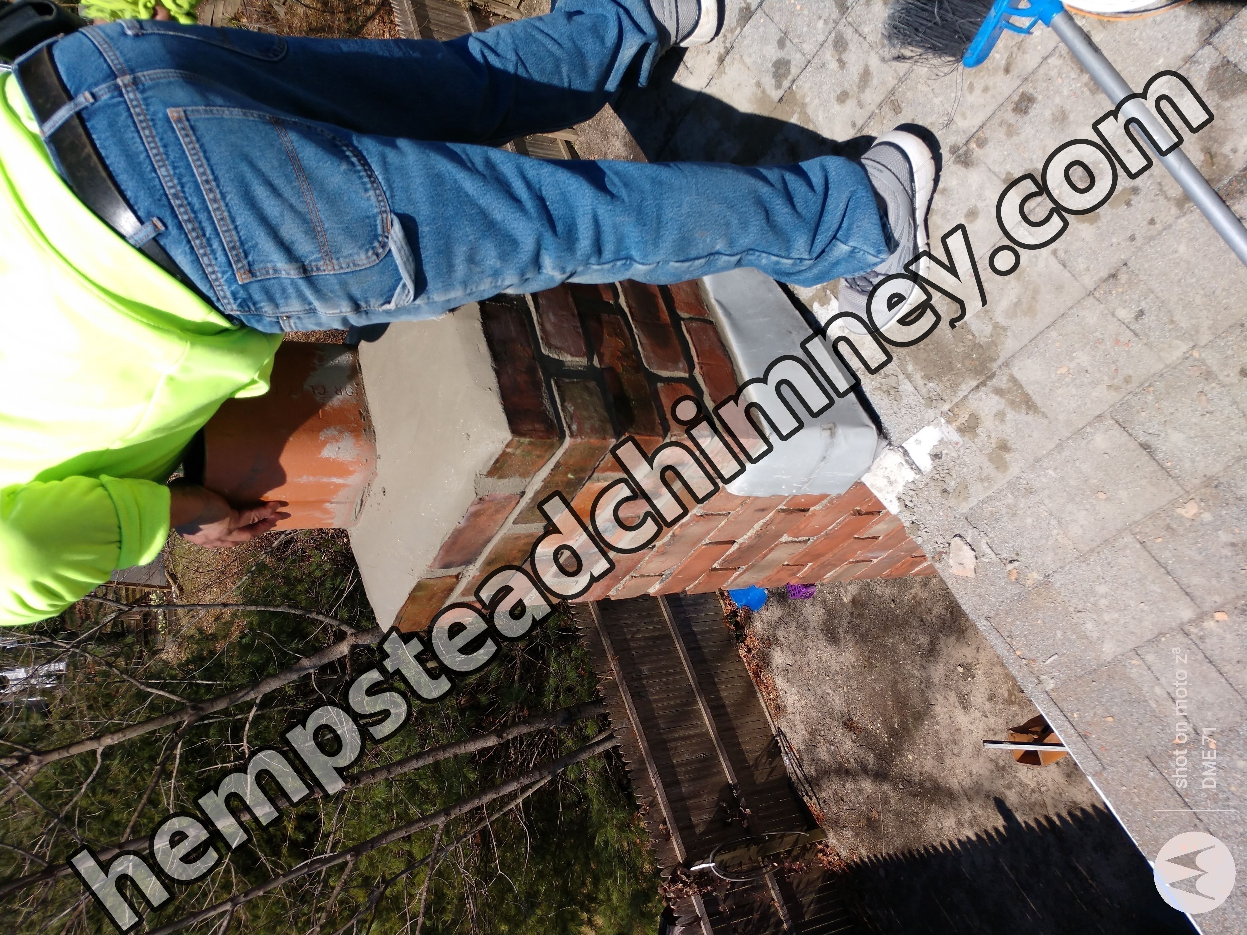 Cracked chimney professionally repaired in Hempstead, NY